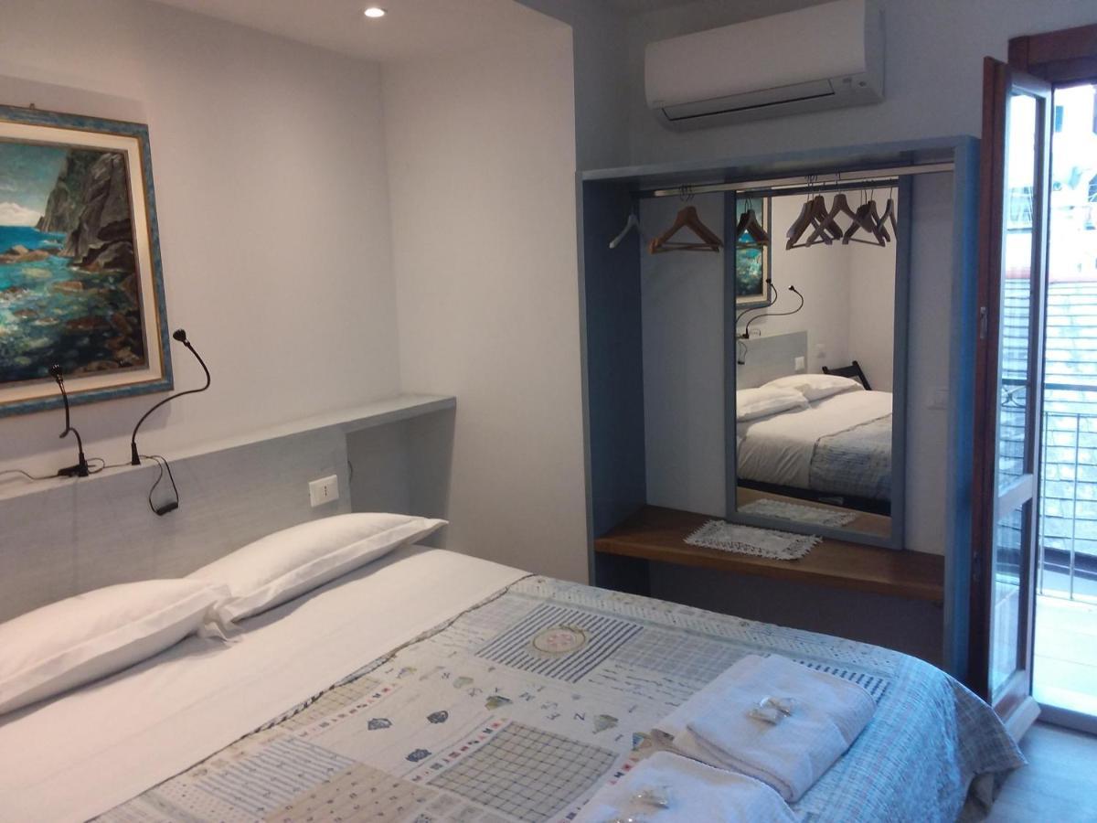 Rina Rooms Vernazza Bagian luar foto