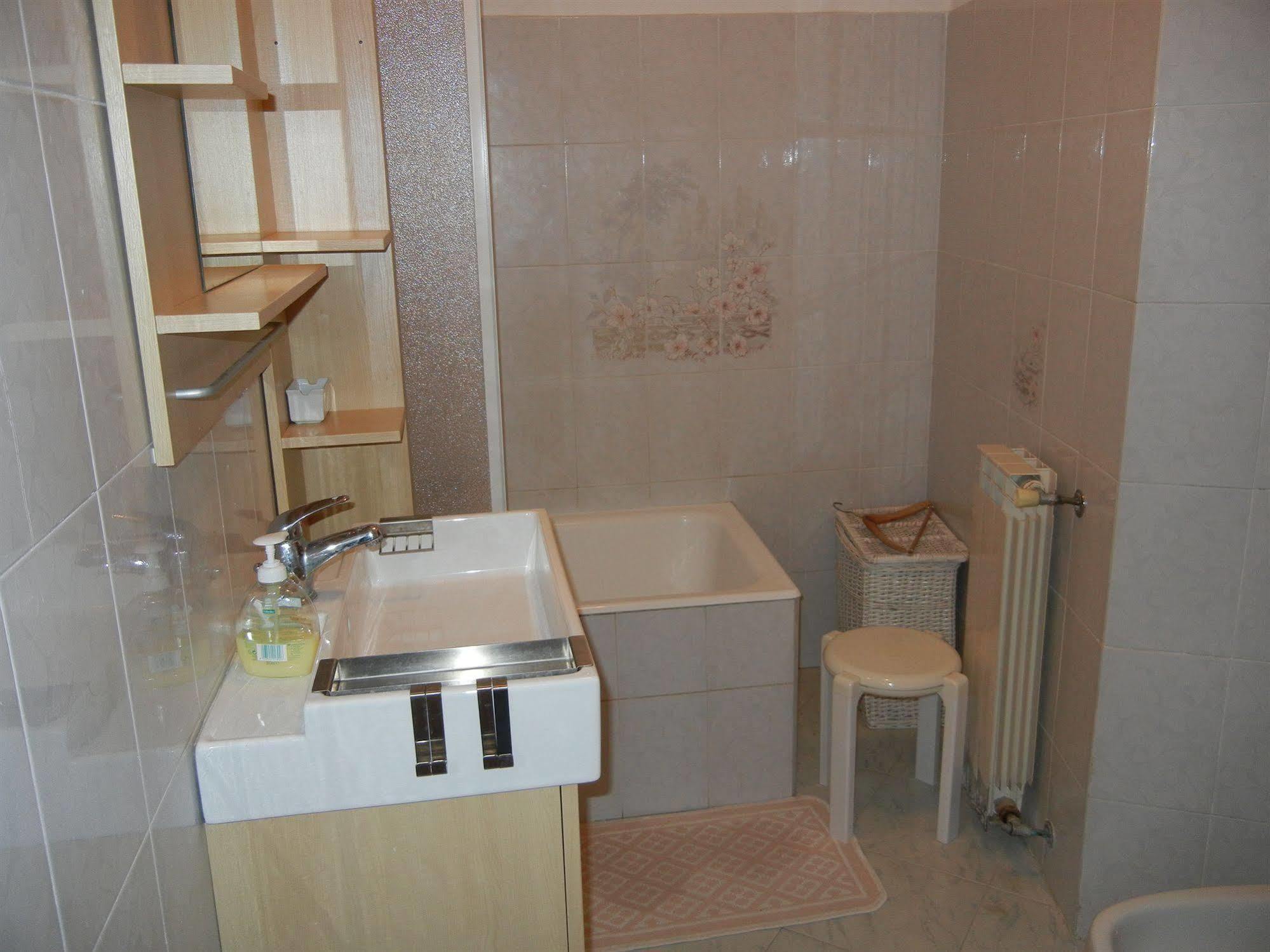 Rina Rooms Vernazza Bagian luar foto