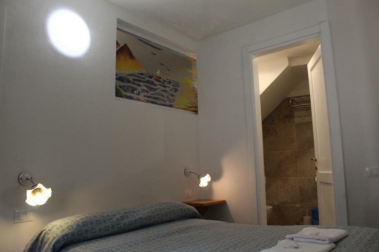 Rina Rooms Vernazza Bagian luar foto